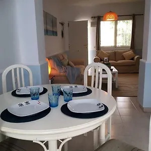  Holiday home Casa Del Mar 1